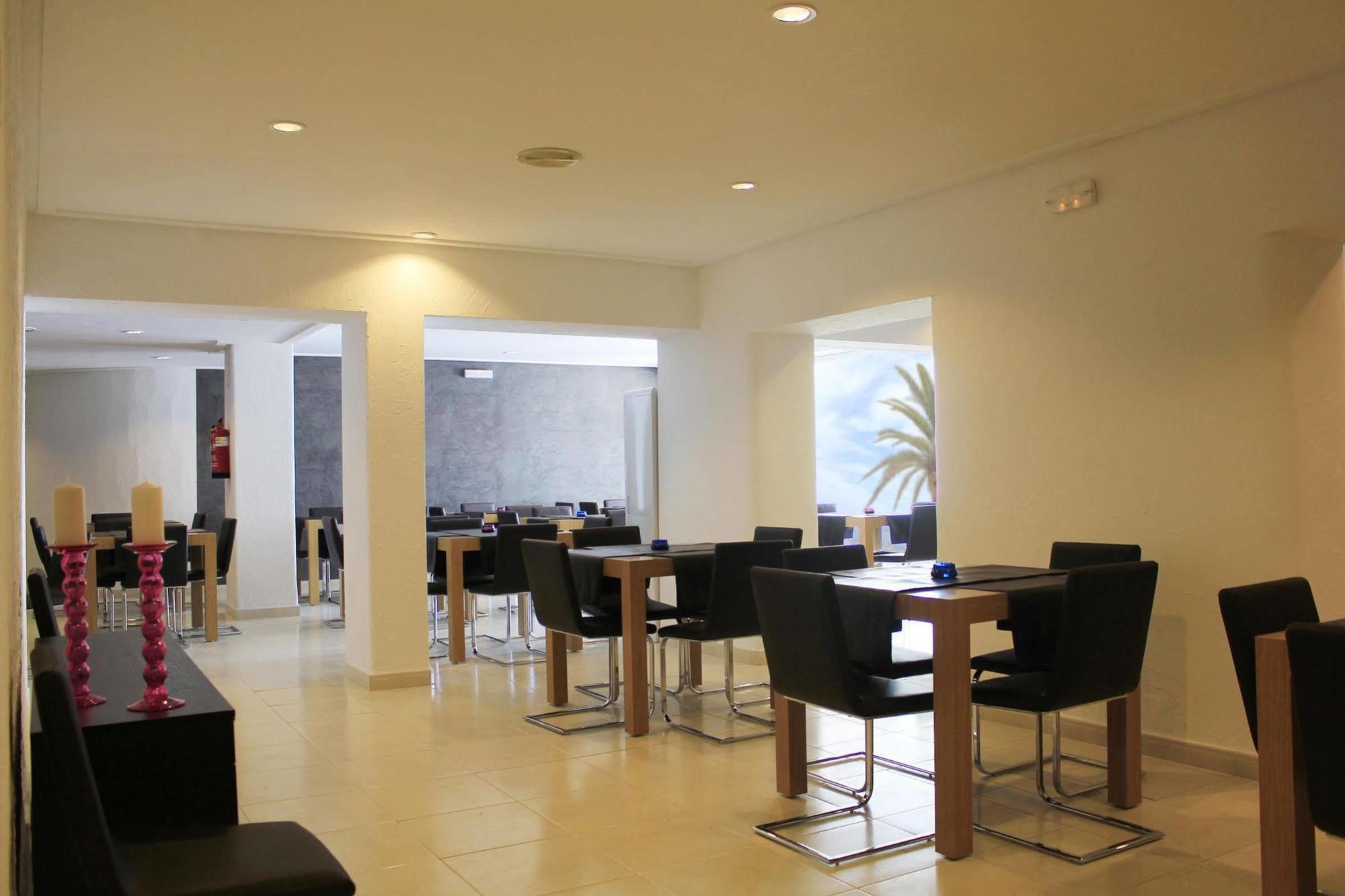 Bg Nautico Ebeso Hotel อิบิซาทาวน์ ภายนอก รูปภาพ