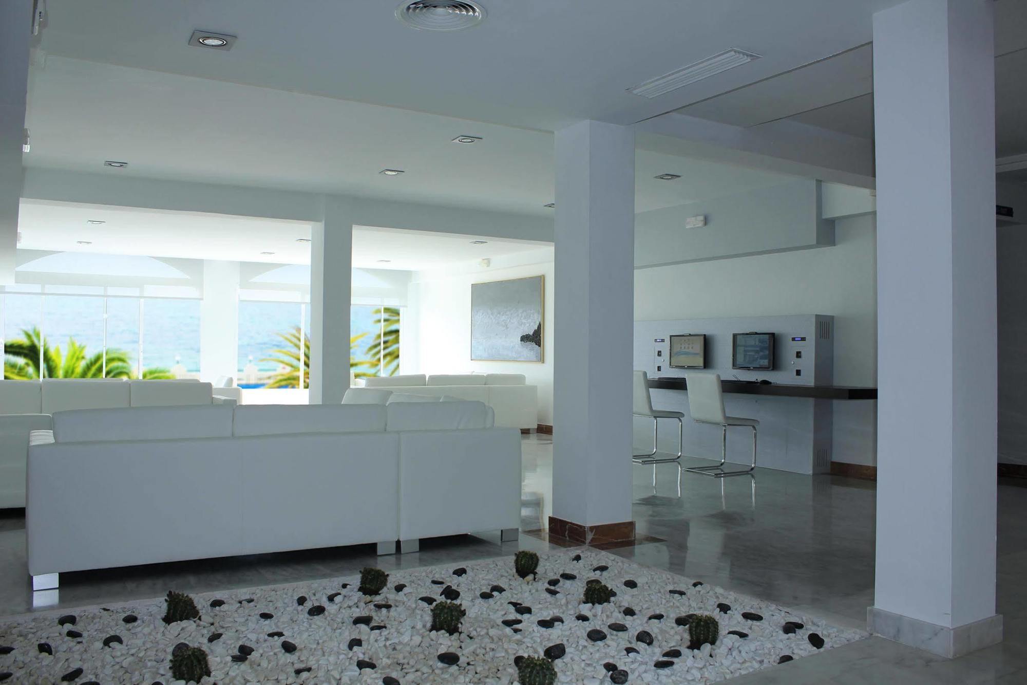 Bg Nautico Ebeso Hotel อิบิซาทาวน์ ภายนอก รูปภาพ
